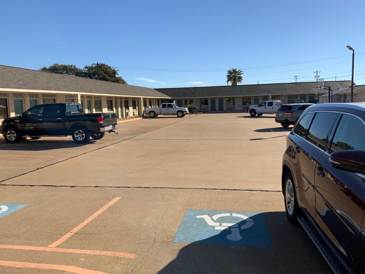 Regency Inn Gatesville Extérieur photo